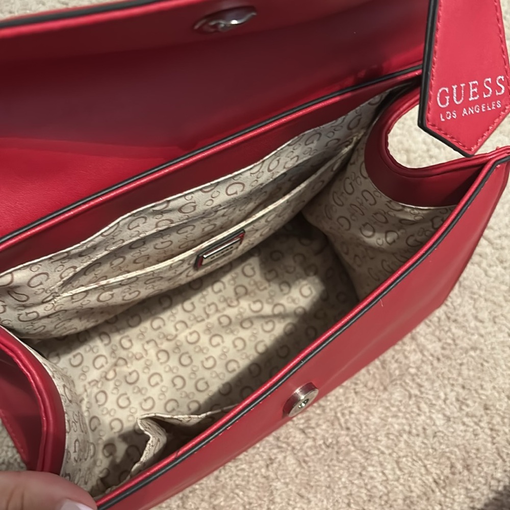 Guess Los Angeles Red Crossbody Bag - Picture 3 of 7